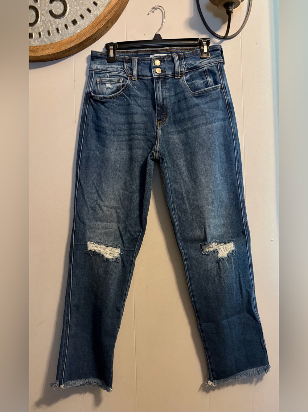 KanCan Medium Blue Distressed Straight Leg Jeans ankle pink dye on inside pocket